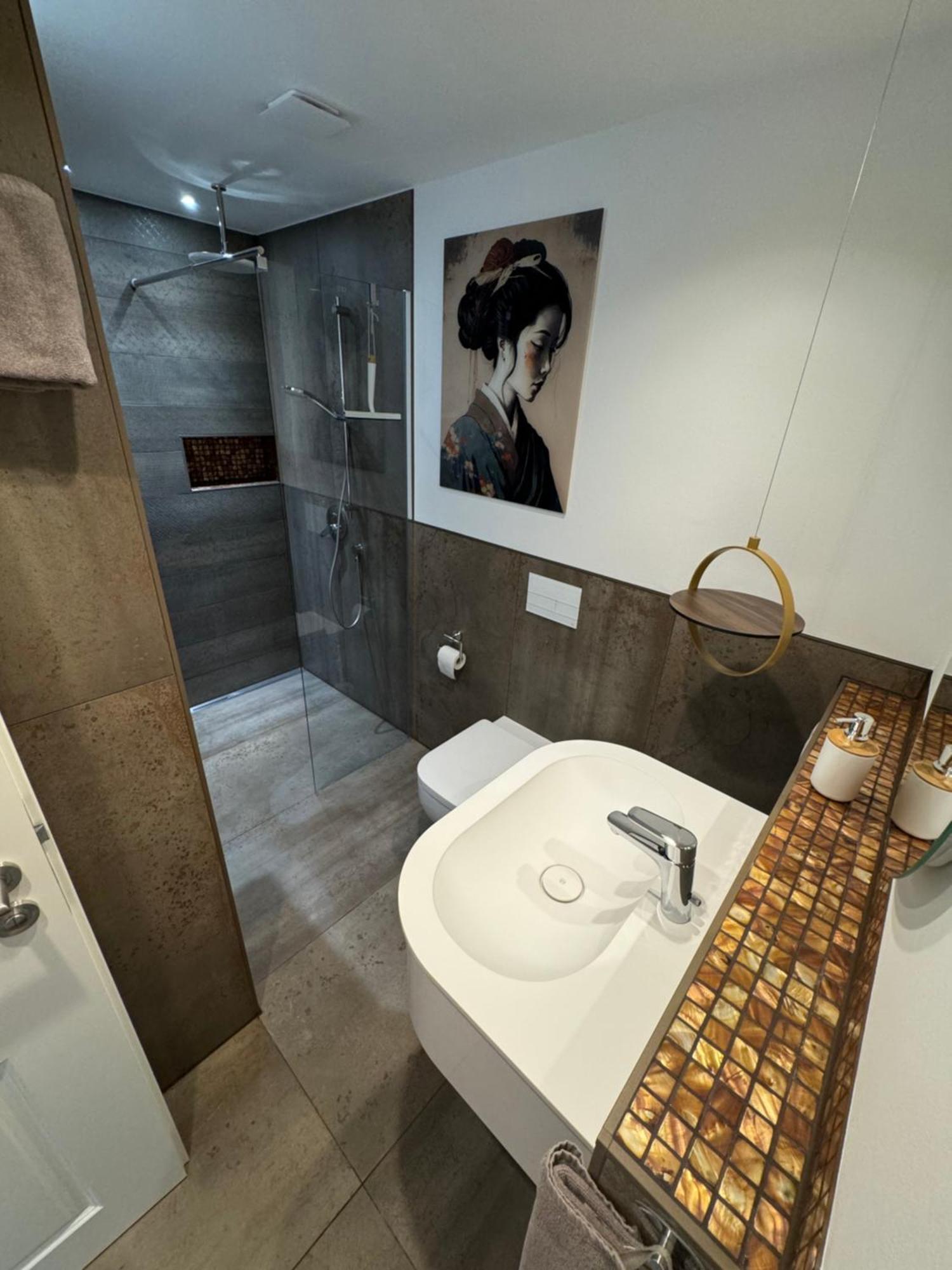 Gaestehaus Auszeit รีซา ภายนอก รูปภาพ